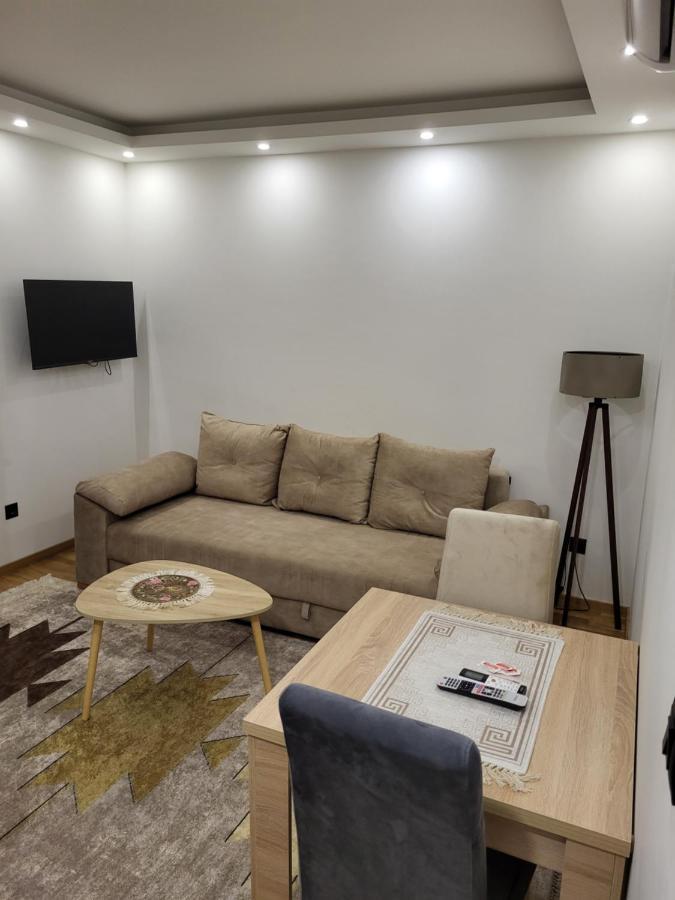 Lux Apartmani Bajova Cetinje Exterior foto