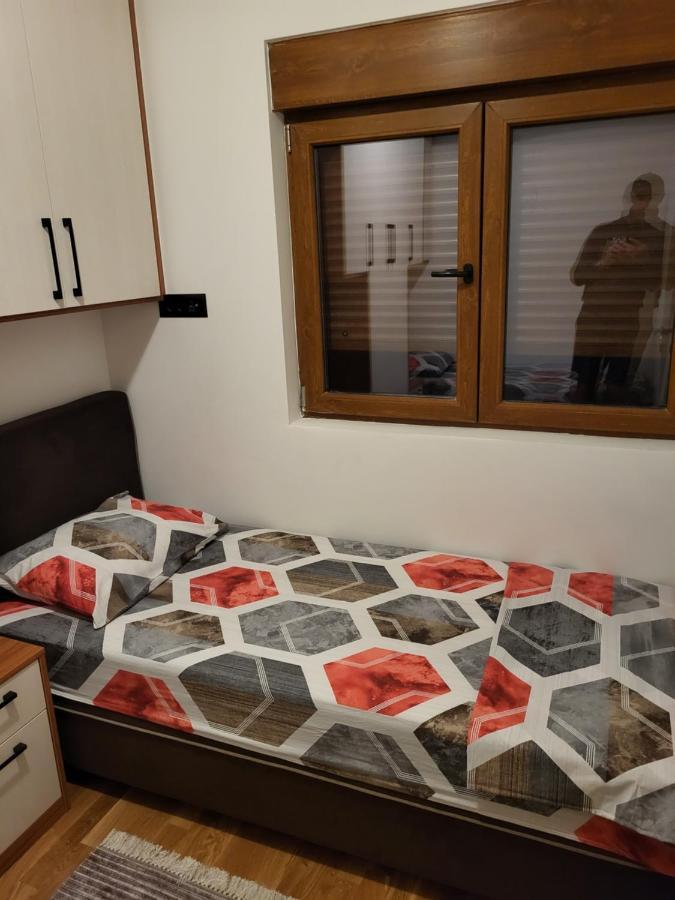 Lux Apartmani Bajova Cetinje Exterior foto